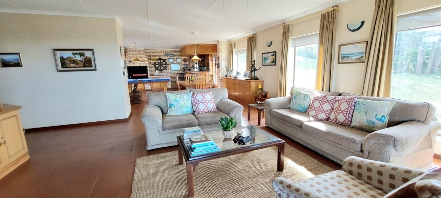 4 Bedroom Property for Sale in Glen Stewart Eastern Cape